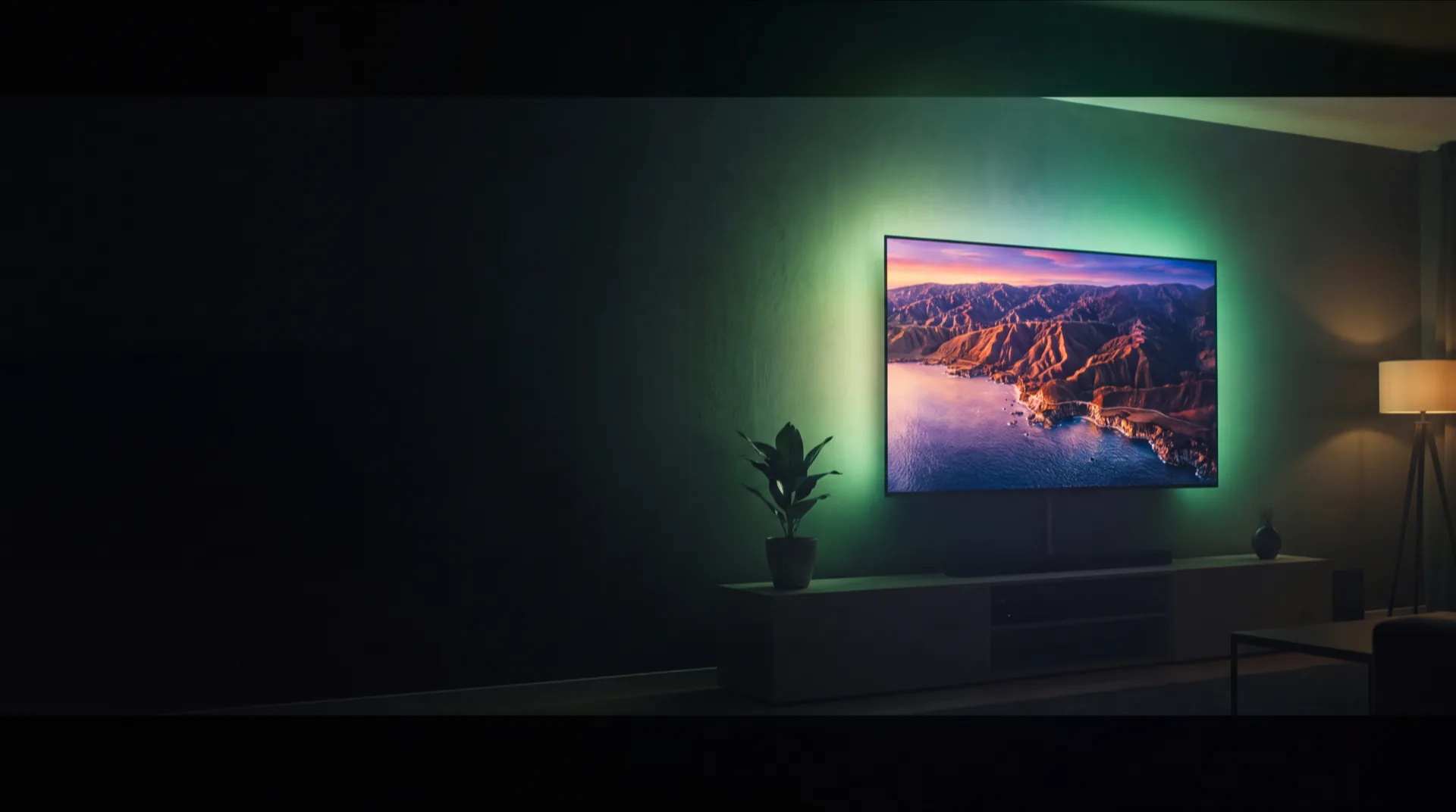 Salon équipé d'un téléviseur diffusant un flux IPTV 4K stable, sans coupure